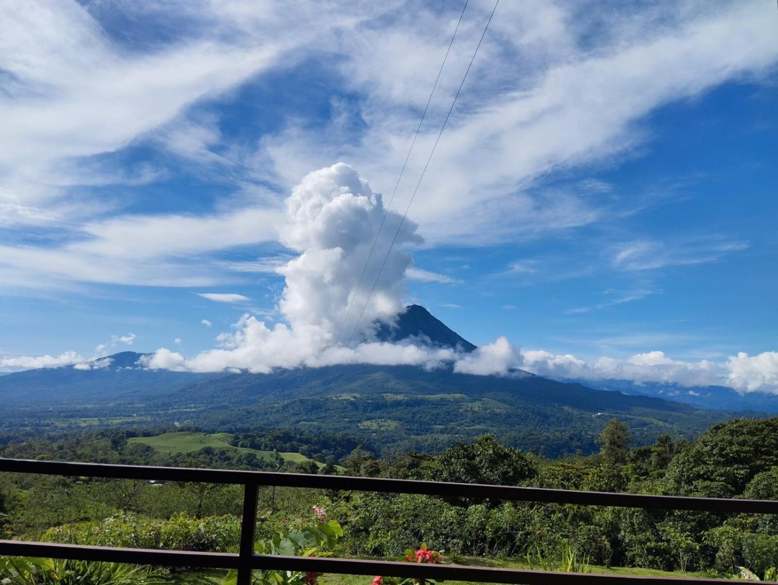 Encanto Arenal Lodge La Fortuna Δωμάτιο φωτογραφία
