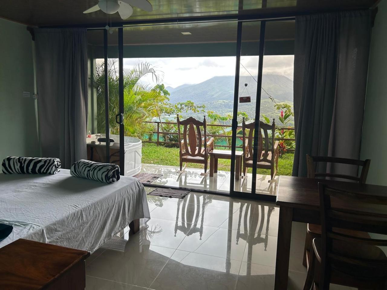 Encanto Arenal Lodge La Fortuna Δωμάτιο φωτογραφία